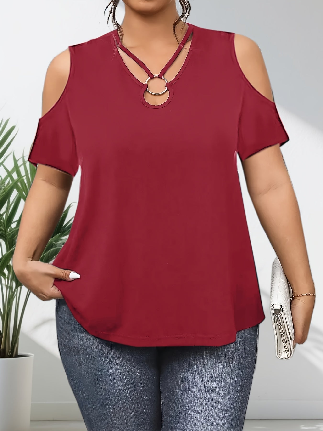 Tahlia - Off-Shoulder T-ShirT