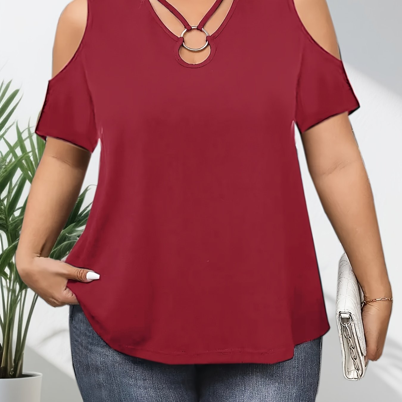 Tahlia - Off-Shoulder T-ShirT