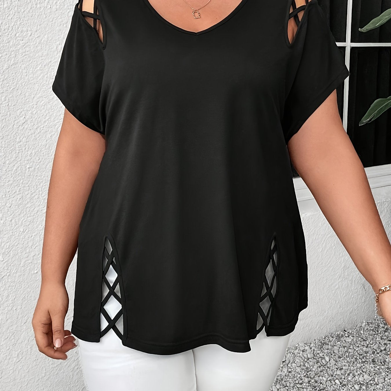 Ellie - Elegant V-Neck