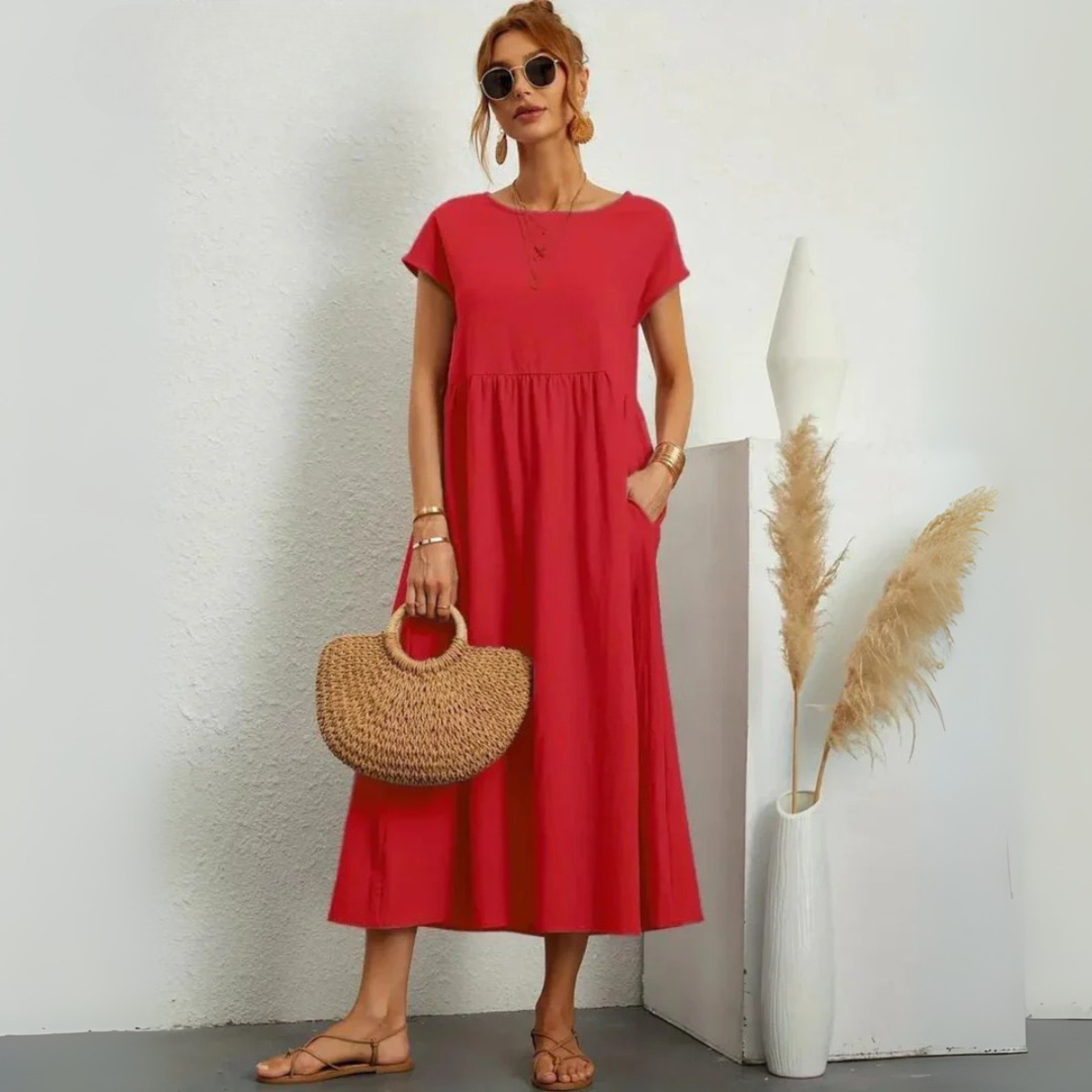 Alice | Elegant Essential Dress