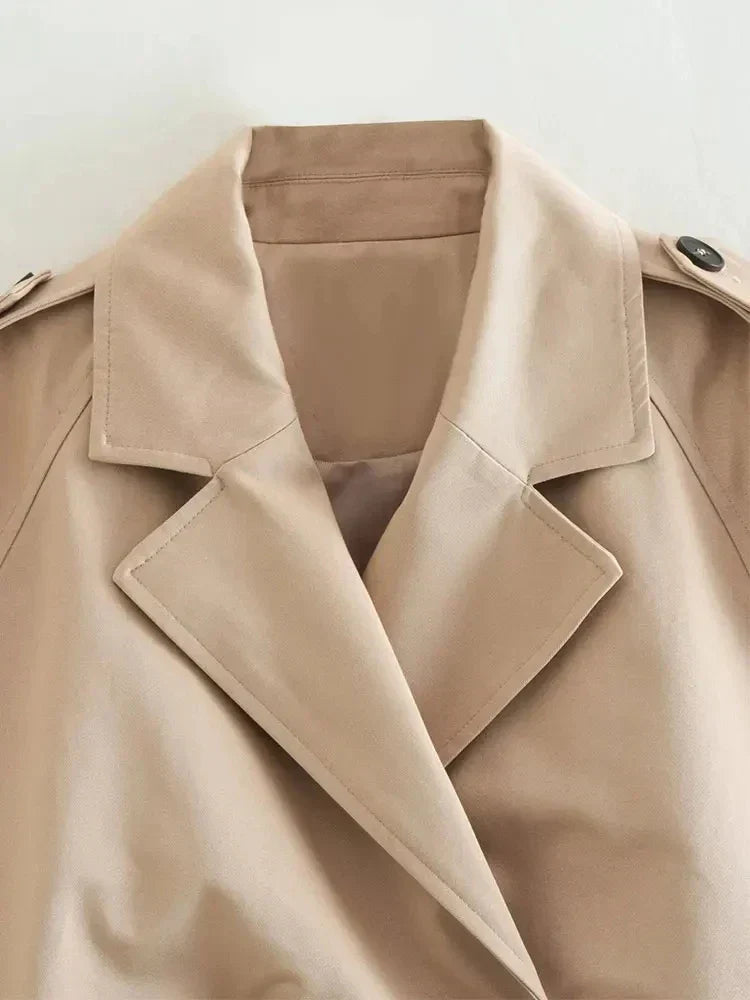 Saira | Cropped Trenchcoat